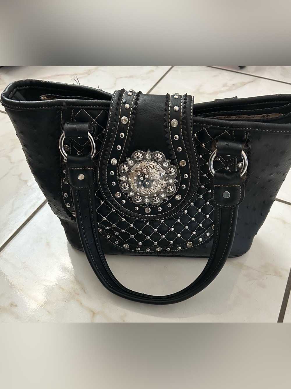 Montana West Black Quilted Tote with Decorative Silver Medallion